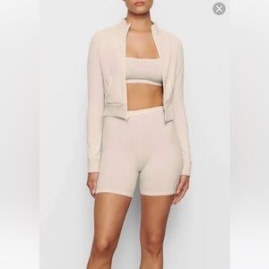 Skims outdoor shorts sportsbra jacket set